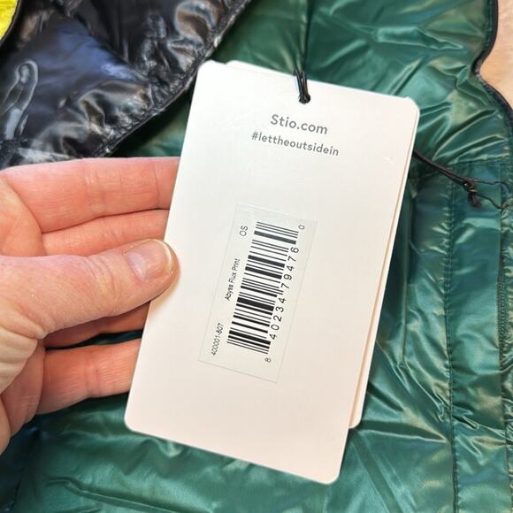 Stio 800 fill down butterfly print color block yellow pink women’s scarf NWT - Picture 5 of 9